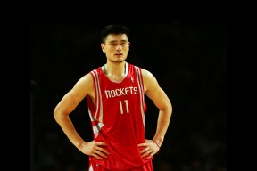 女篮国家队集中训练注重传导球战术提升效率，篮球女队训练方法