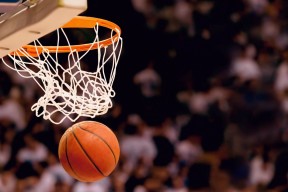 德甲3连胜！樊振东22分钟横扫对手，樊振东和德国比赛