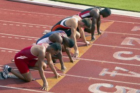 张丽防守抢断频繁得手，张丽夺冠