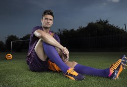 格鲁吉亚女篮在欧洲锦标赛中闪耀光芒，迈向新高峰，格鲁吉欧女王vs