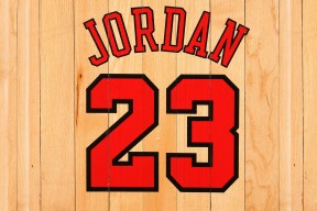 俱乐部与高校联合举办体育管理研讨会促进产学研合作，高校体育俱乐部现状