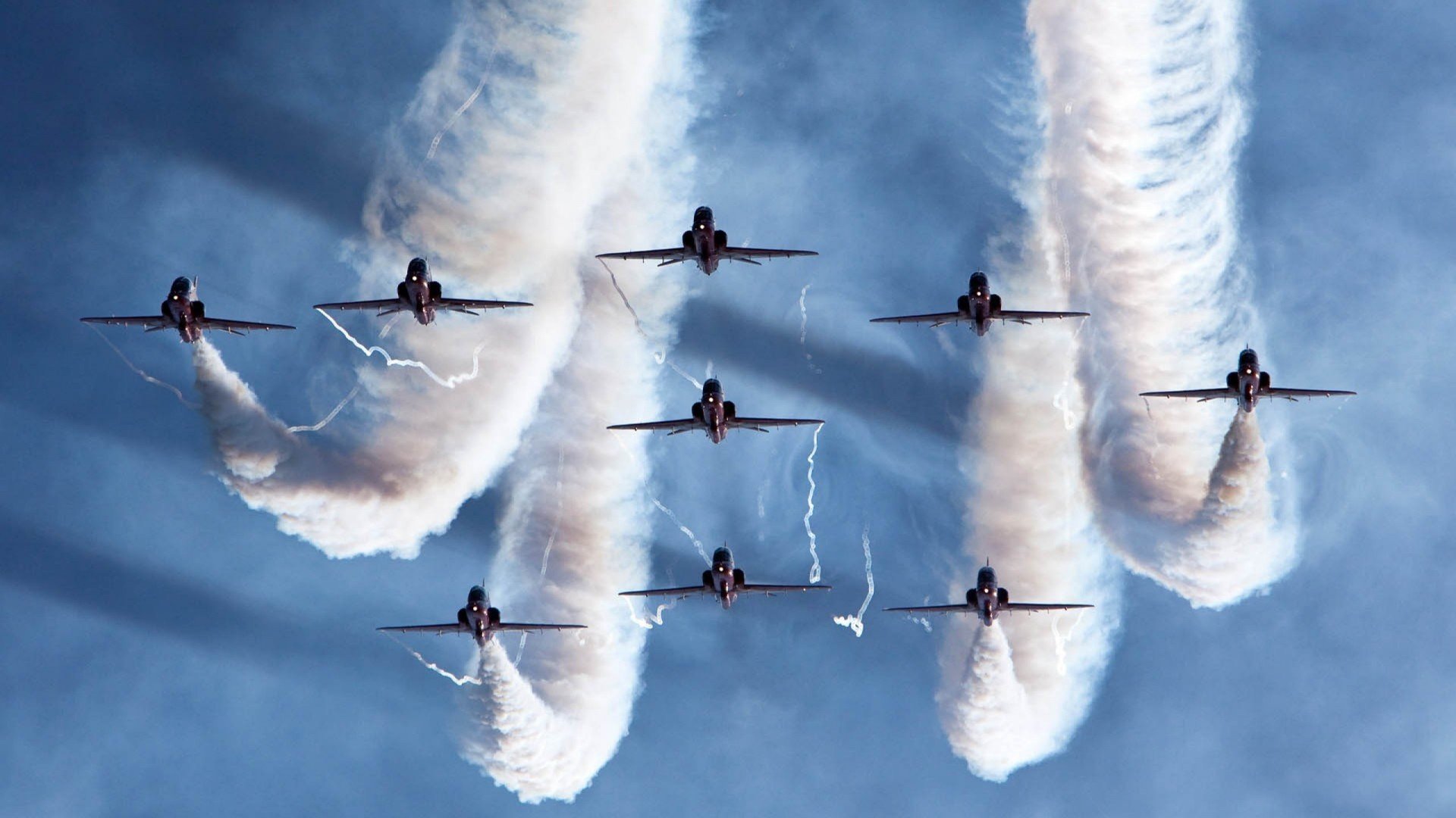 “阿根廷美洲狮队展现团队力量,成功超越对手”