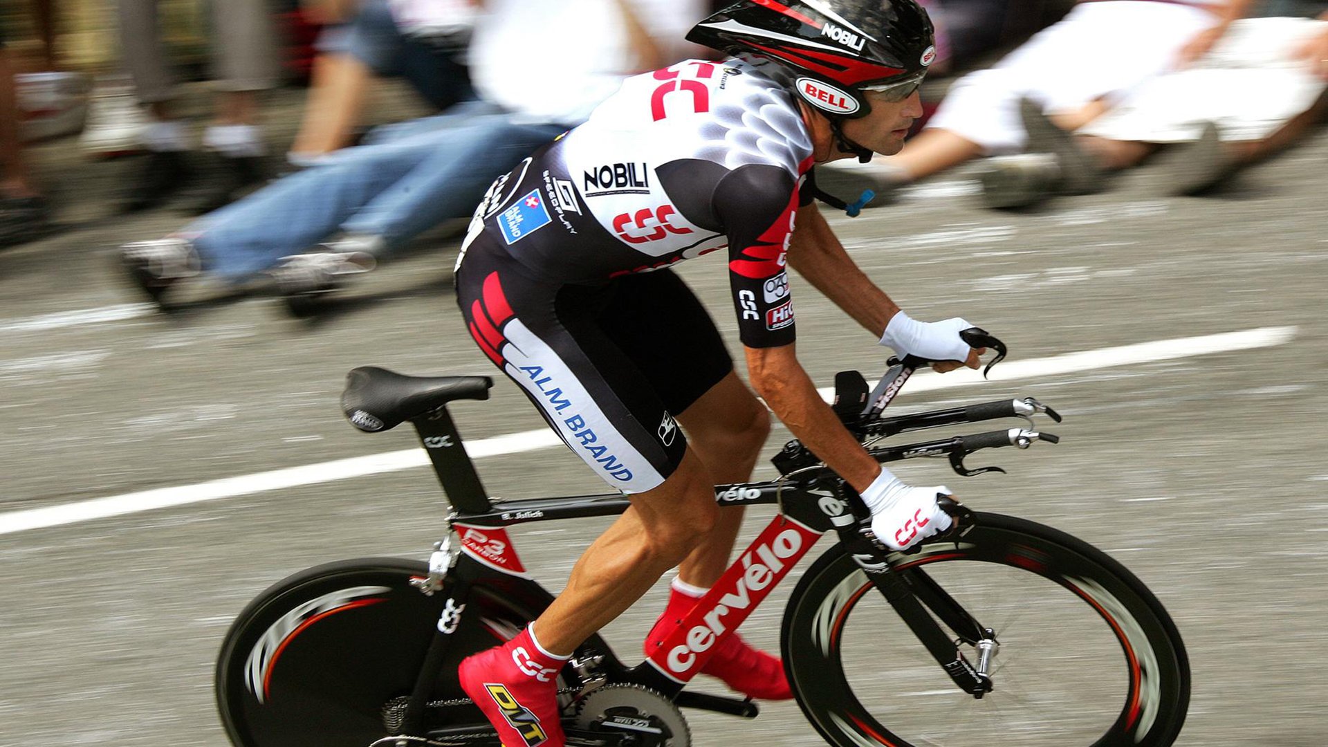 维尼修斯新赛季目标官宣：疯狂一句话引球迷炸锅